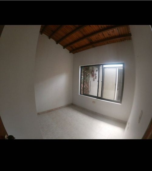 Casa de 6 alcobas en venta en San Eduardo, Cúcuta, 96 m² · foto 19 de 24