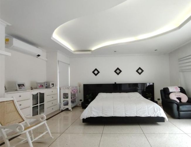 Casa de 4 alcobas en venta en Bellavista, Los Patios, 399 m² · foto 15 de 18