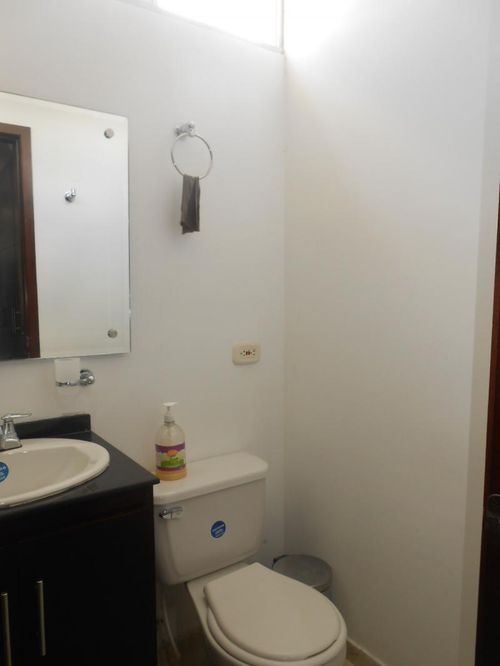 Casa de 5 alcobas en venta en Santander, Villa del Rosario, 130 m² · foto 5 de 16