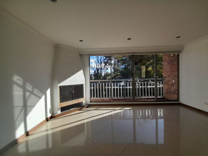 Apartamento de 3 alcobas en venta en Colina Campestre, Bogotá, 97 m² · foto 4 de 18
