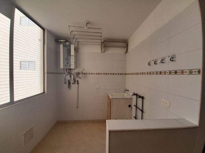 Apartamento de 3 alcobas en venta en Colina Campestre, Bogotá, 97 m² · foto 6 de 18