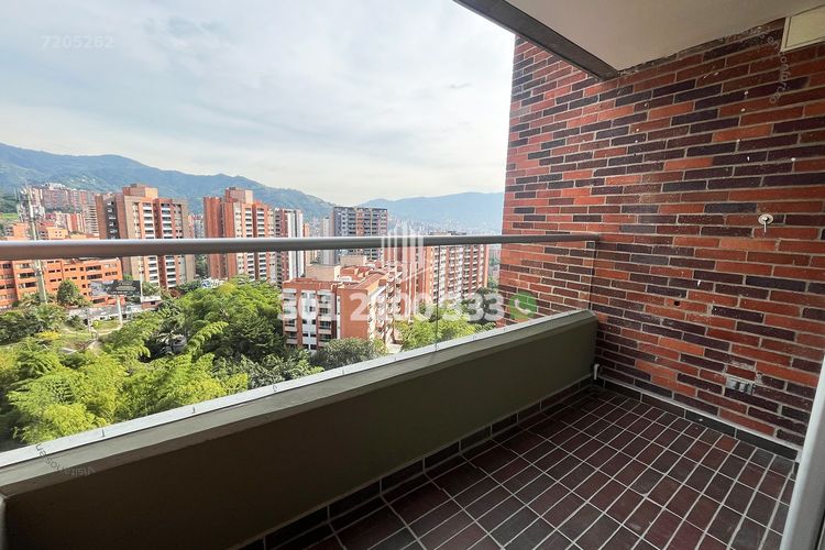 Apartamento de 3 alcobas en arriendo en Loma Del Esmeraldal, Envigado, 100 m² · foto 5 de 24