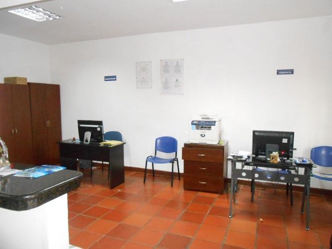 Casa de 3 alcobas en venta en Patios Centro, Los Patios, 220 m² · foto 4 de 15