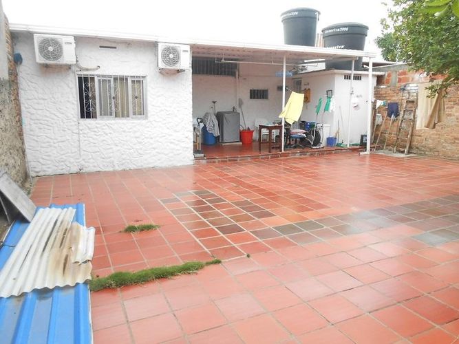 Casa de 3 alcobas en venta en Patios Centro, Los Patios, 220 m² · foto 14 de 15