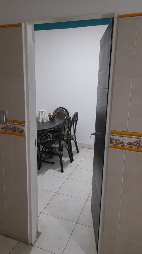 Casa de 5 alcobas en venta en Pisarreal, Los Patios, 130 m² · foto 8 de 24