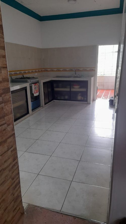 Casa de 5 alcobas en venta en Pisarreal, Los Patios, 130 m² · foto 9 de 24