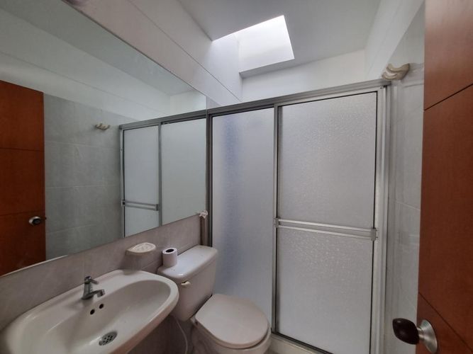 Casa de 3 alcobas en venta en La Floresta, Los Patios, 105 m² · foto 3 de 8