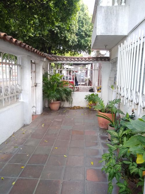 Casa en venta en Lleras Restrepo, Cúcuta · foto 2 de 24