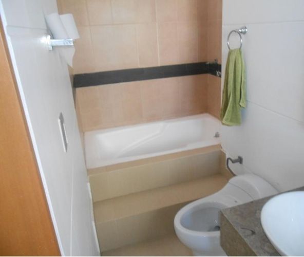 Casa de 3 alcobas en venta en Santander, Villa del Rosario, 410 m² · foto 12 de 17