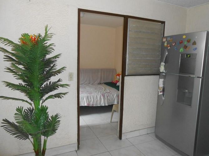 Casa de 3 alcobas en venta en Quinta Oriental, Cúcuta, 240 m² · foto 3 de 11