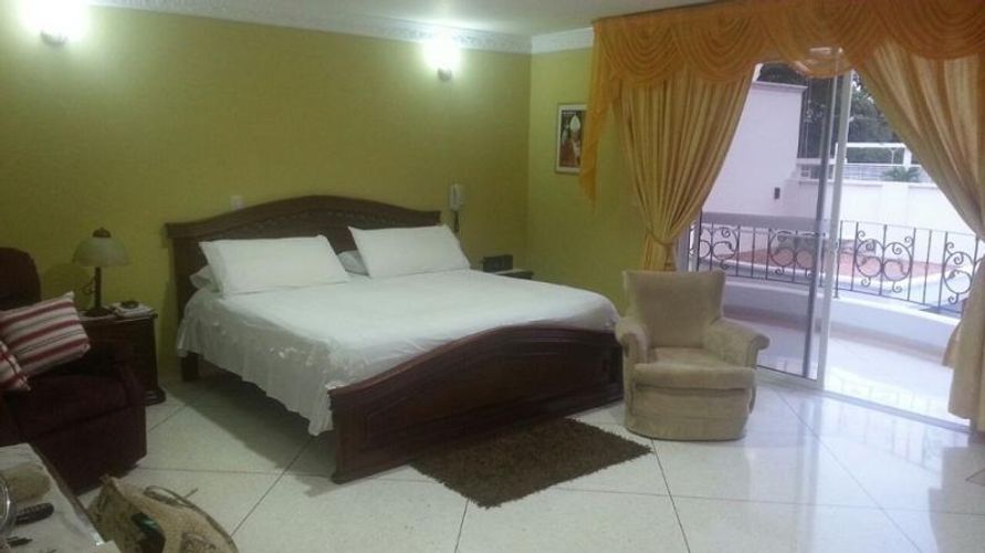 Casa de 5 alcobas en venta en Villa Antigua, Villa del Rosario, 620 m² · foto 14 de 22