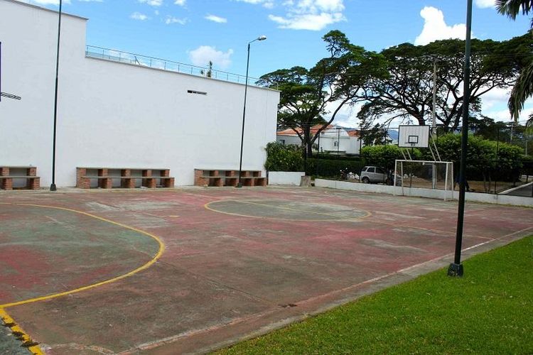 Casa de 5 alcobas en venta en Villa Antigua, Villa del Rosario, 620 m² · foto 21 de 22