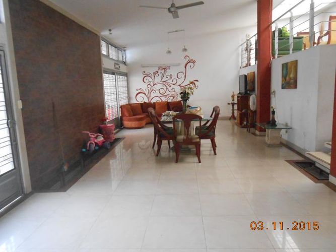 Casa de 6 alcobas en venta en Lleras Restrepo, Cúcuta, 472 m² · foto 2 de 23