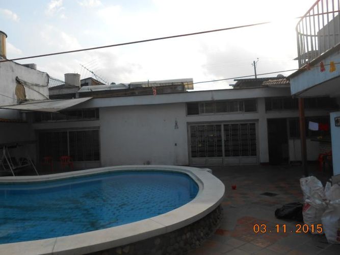 Casa de 6 alcobas en venta en Lleras Restrepo, Cúcuta, 472 m² · foto 7 de 23
