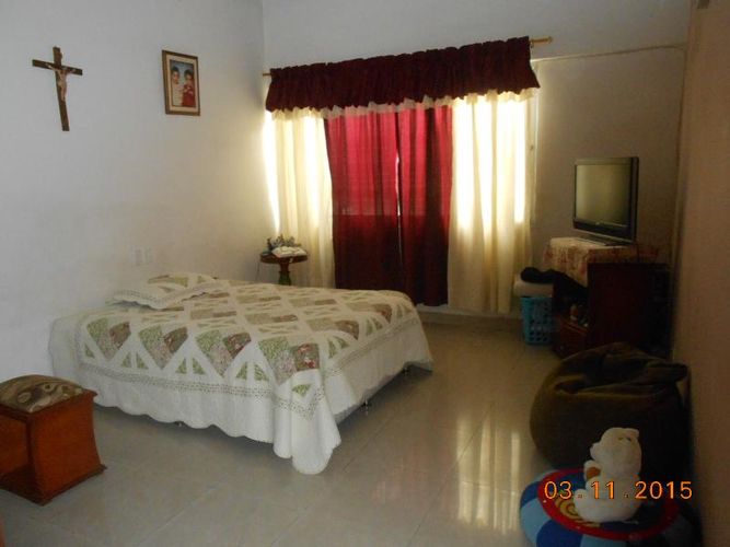 Casa de 6 alcobas en venta en Lleras Restrepo, Cúcuta, 472 m² · foto 9 de 23