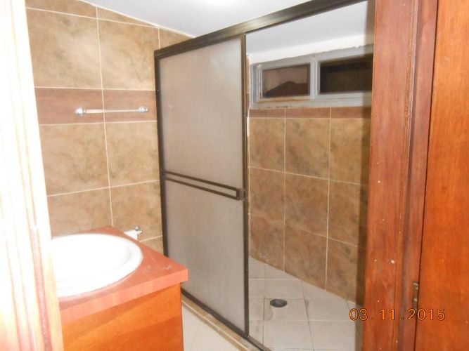 Casa de 6 alcobas en venta en Lleras Restrepo, Cúcuta, 472 m² · foto 21 de 23