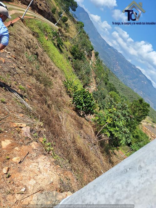 Lote en venta en Ruitoque Bajo, Floridablanca, 1474 m² · foto 4 de 10
