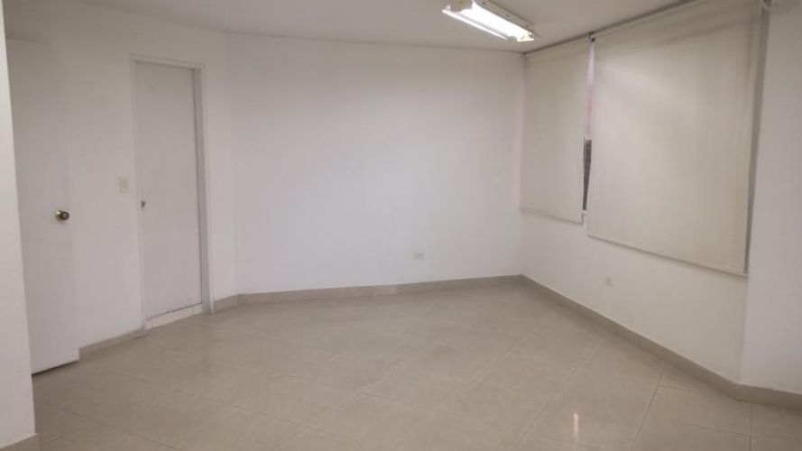 Consultorio en venta en Caobos, Cúcuta, 129 m² · foto 6 de 9