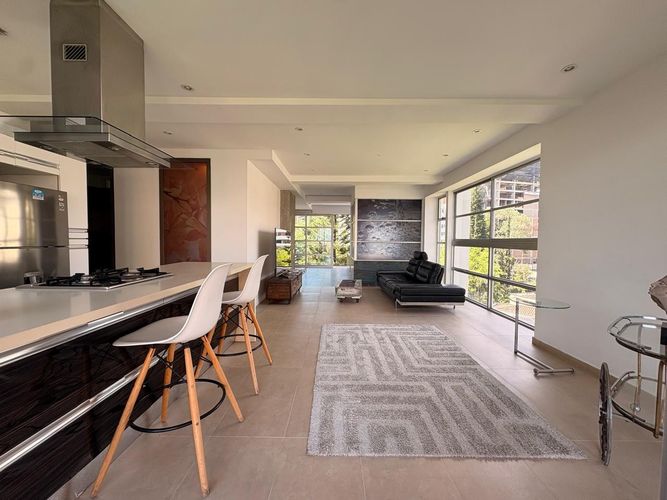 Apartamento de 1 alcoba en arriendo en El Poblado, Medellín, 65 m² · foto 2 de 17