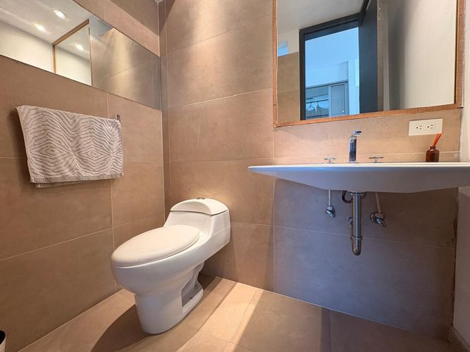Apartamento de 1 alcoba en arriendo en El Poblado, Medellín, 65 m² · foto 12 de 17