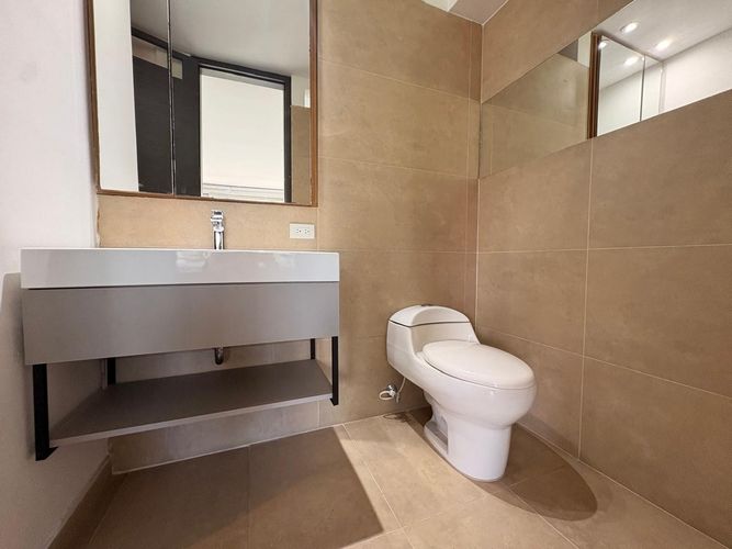 Apartamento de 1 alcoba en arriendo en El Poblado, Medellín, 65 m² · foto 13 de 17