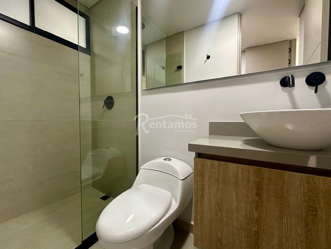 Apartamento de 3 alcobas en venta en El Tesoro, Medellín, 230 m² · foto 20 de 21