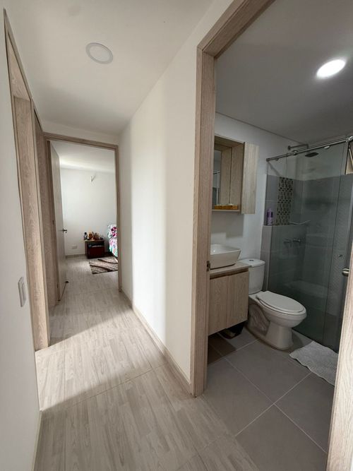 Apartamento de 3 alcobas en venta en Valle Del Lili, Cali, 65 m² · foto 9 de 24