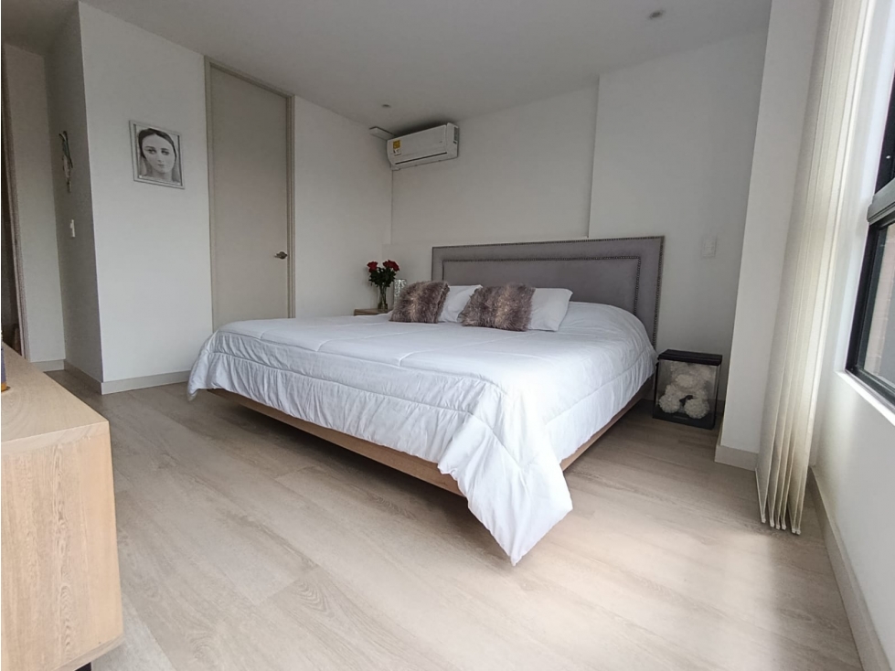 Apartamento en venta en Cumbres, Envigado · foto 17 de 24