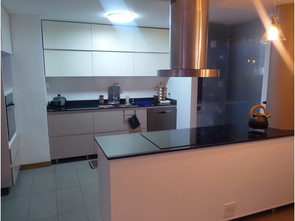 Apartamento en venta en La candelaria, Medellín 2