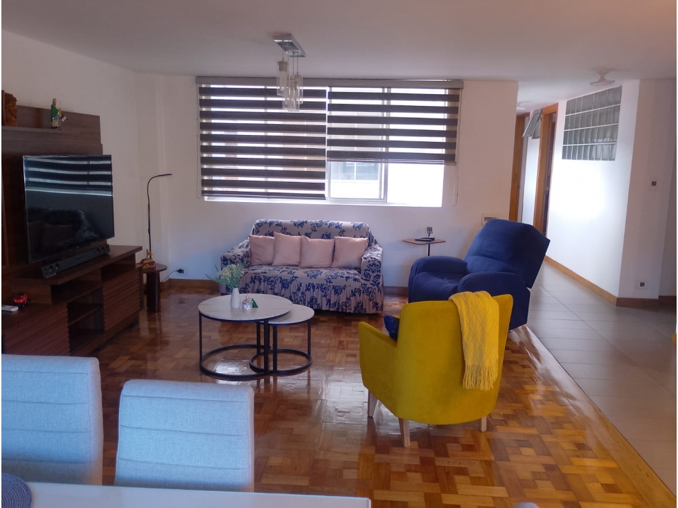 Apartamento en venta en La Candelaria, Medellín · foto 19 de 24