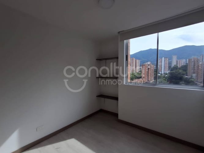 Apartamento de 3 alcobas en venta en Suramérica, Medellín, 82 m² · foto 15 de 24