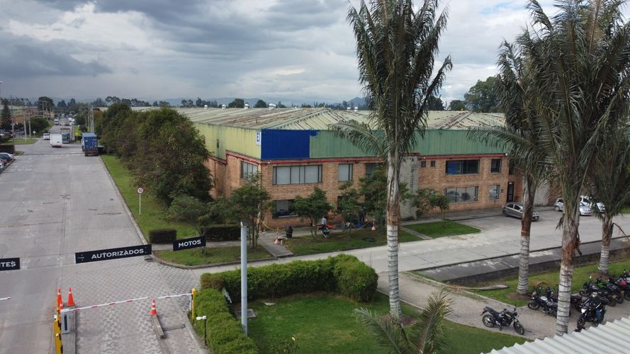Bodega en arriendo en Mosquera, 1033 m² · foto 12 de 14