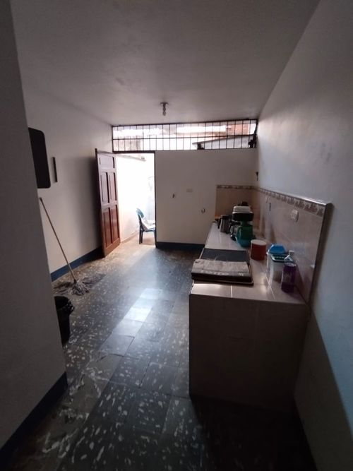 Casa de 10 alcobas en venta en Belén Los Alpes, Medellín, 355 m² · foto 3 de 17