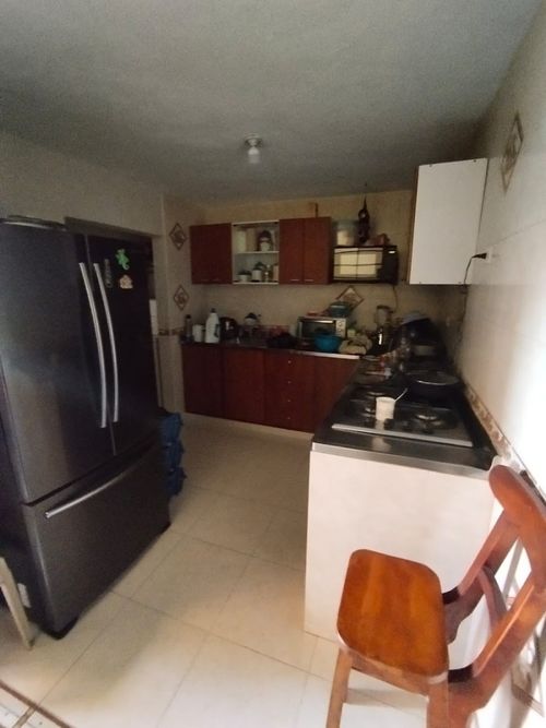 Casa de 10 alcobas en venta en Belén Los Alpes, Medellín, 355 m² · foto 4 de 17