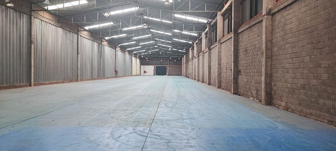Bodega en arriendo en Mosquera, 2060 m² · foto 3 de 14