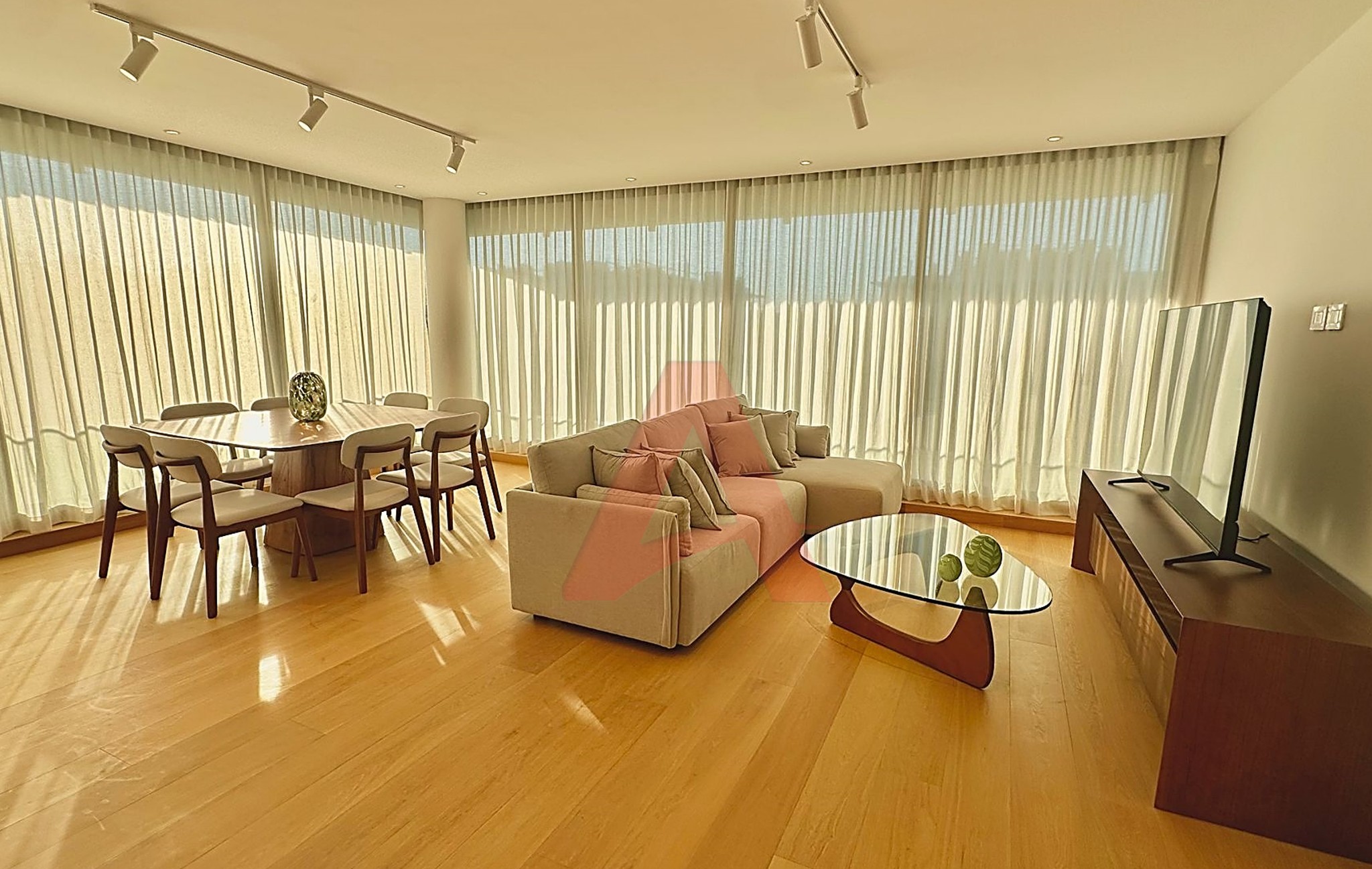 BARRIO PARQUES - EDIFICIO ALIVE - PENT HOUSE DE 2 DORMITORIOS - ROOF TOP CON BARBACOA - TOTALMENTE EQUIPADO!!