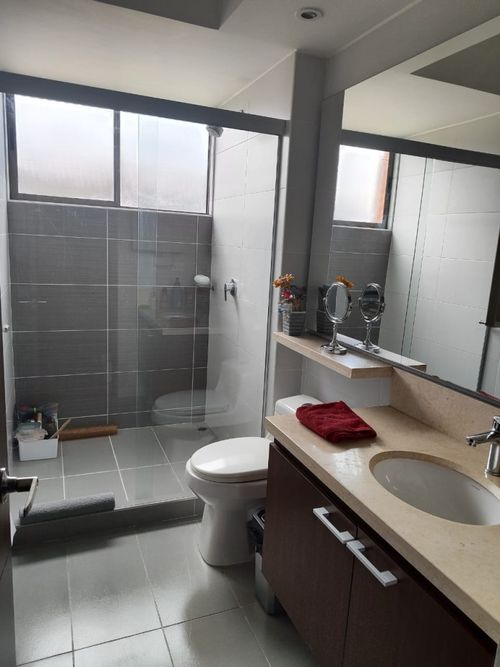 Apartamento de 3 alcobas en venta en Ciudad Jardin Norte, Bogotá, 122 m² · foto 4 de 15