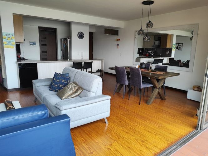 Apartamento de 3 alcobas en venta en Ciudad Jardin Norte, Bogotá, 122 m² · foto 6 de 15