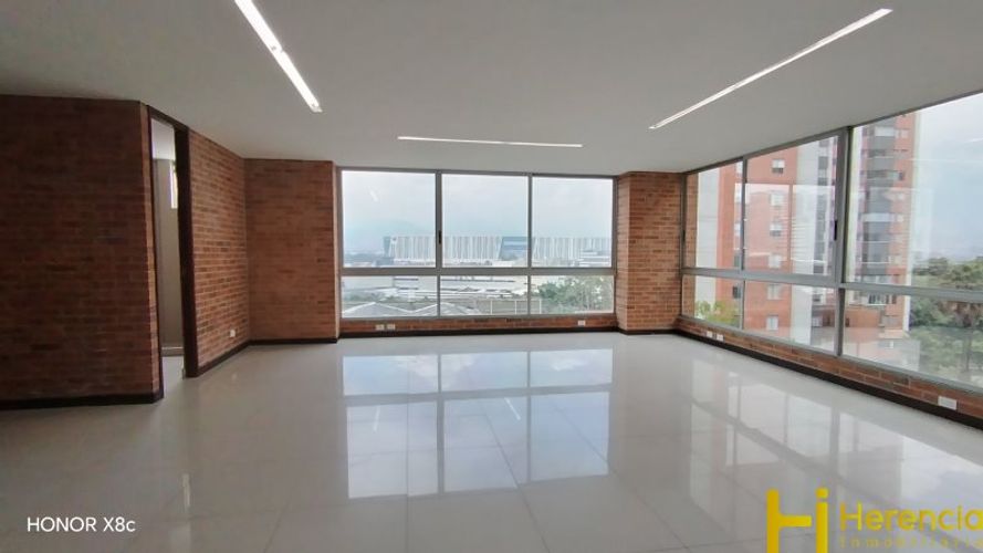 Oficina en arriendo en San Diego, Medellín, 62 m² · foto 2 de 10