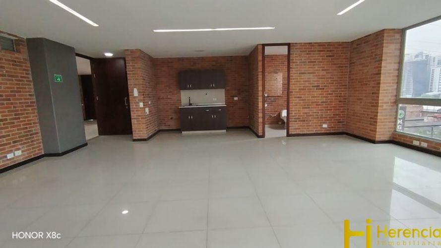 Oficina en arriendo en San Diego, Medellín, 62 m² · foto 5 de 10