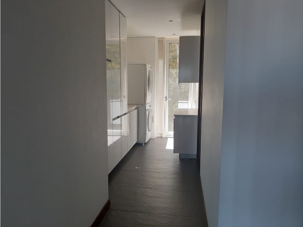 Apartamento en venta en Los Rosales, Bogotá · foto 17 de 20