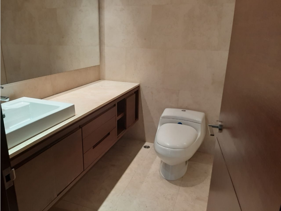 Apartamento en venta en Los Rosales, Bogotá · foto 8 de 20