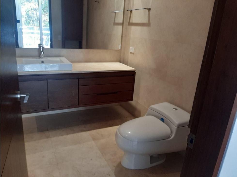 Apartamento en venta en Los Rosales, Bogotá · foto 13 de 20