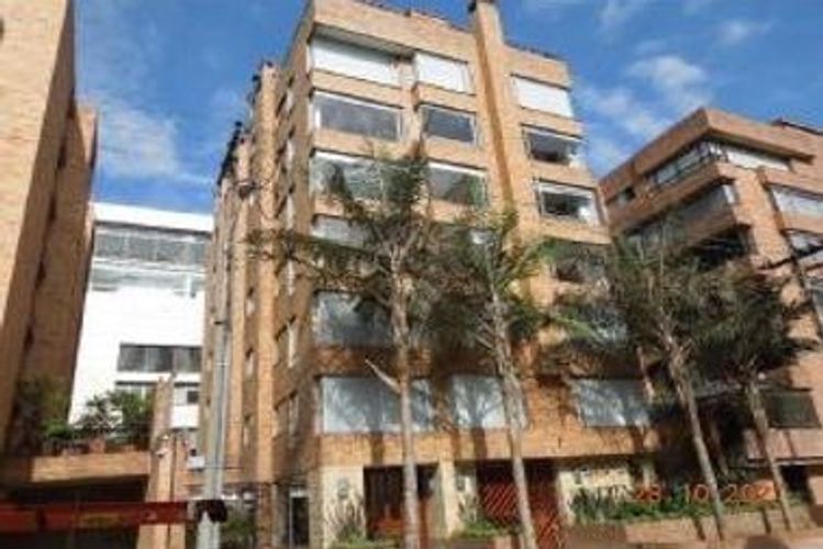 Apartamento de 3 alcobas en venta en Chico Norte, Bogotá, 144 m² · foto 7 de 24