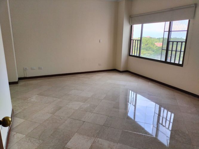 Apartamento en venta en Ciudad Jardin, Cali · foto 23 de 24
