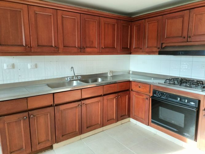 Apartamento en venta en Ciudad Jardin, Cali · foto 3 de 24