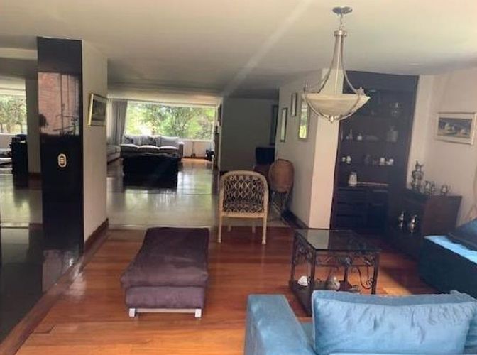 Apartamento de 4 alcobas en venta en Cerros De Suba, Bogotá, 266 m² · foto 14 de 22