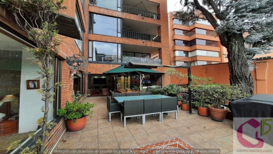 Apartamento de 3 alcobas en venta en El Retiro, Bogotá, 300 m² · foto 23 de 24