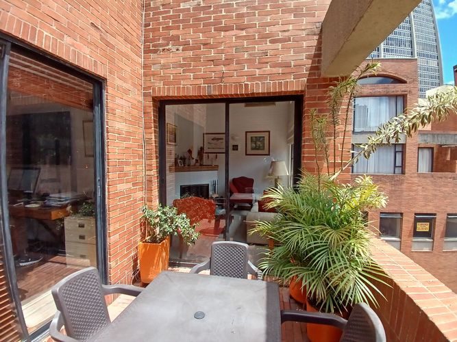 Apartamento de 1 alcoba en venta en Parque Central Bavaria, Bogotá, 96 m² · foto 8 de 22