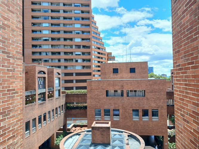 Apartamento de 1 alcoba en venta en Parque Central Bavaria, Bogotá, 96 m² · foto 21 de 22